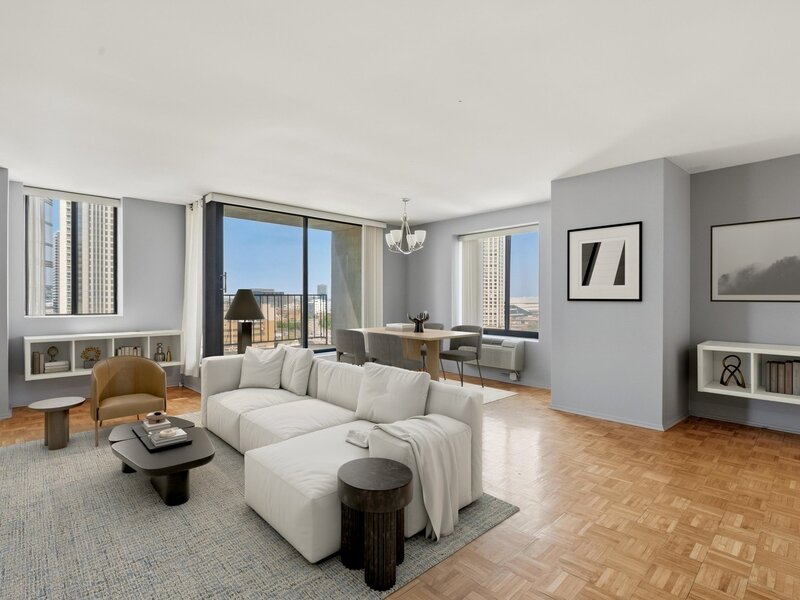 345 N Canal Street Chicago IL 60606
