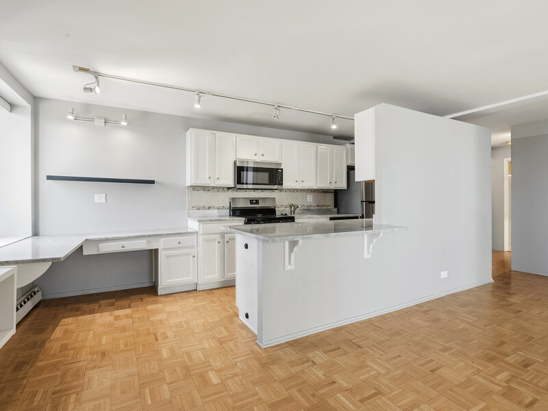 345 N Canal Street Chicago IL 60606
