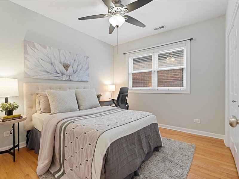 3223 N Clifton Avenue Chicago IL 60657