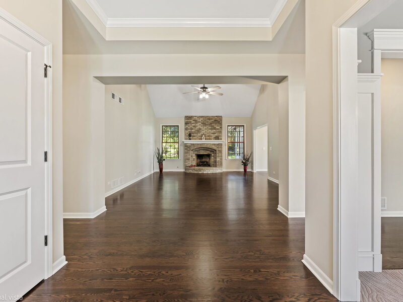 3401 Thunderbird Lane Crystal Lake IL 60012