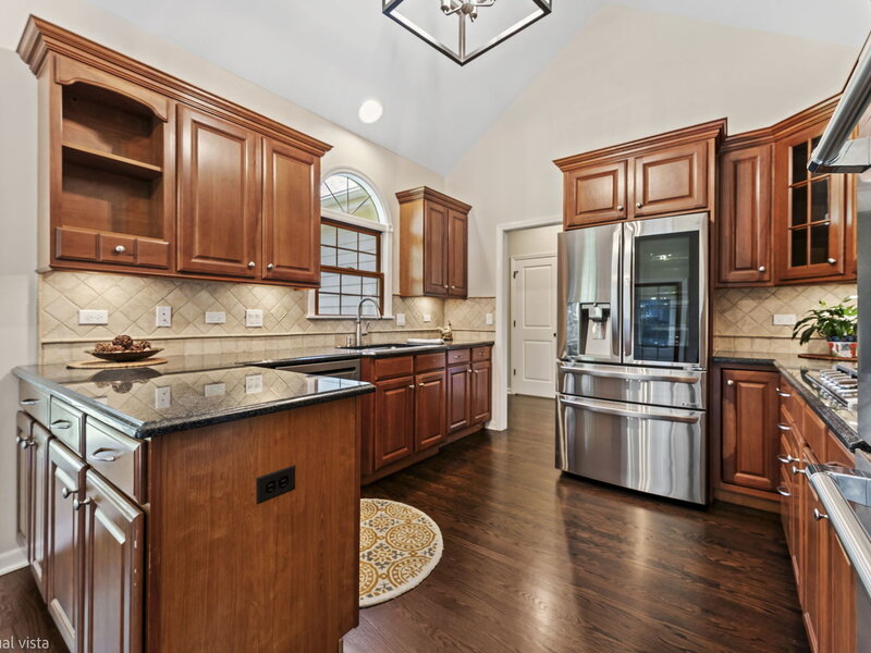 3401 Thunderbird Lane Crystal Lake IL 60012