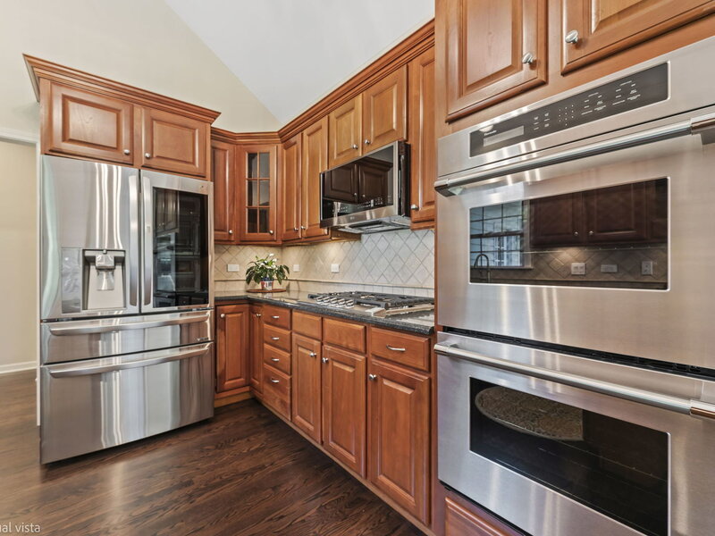 3401 Thunderbird Lane Crystal Lake IL 60012
