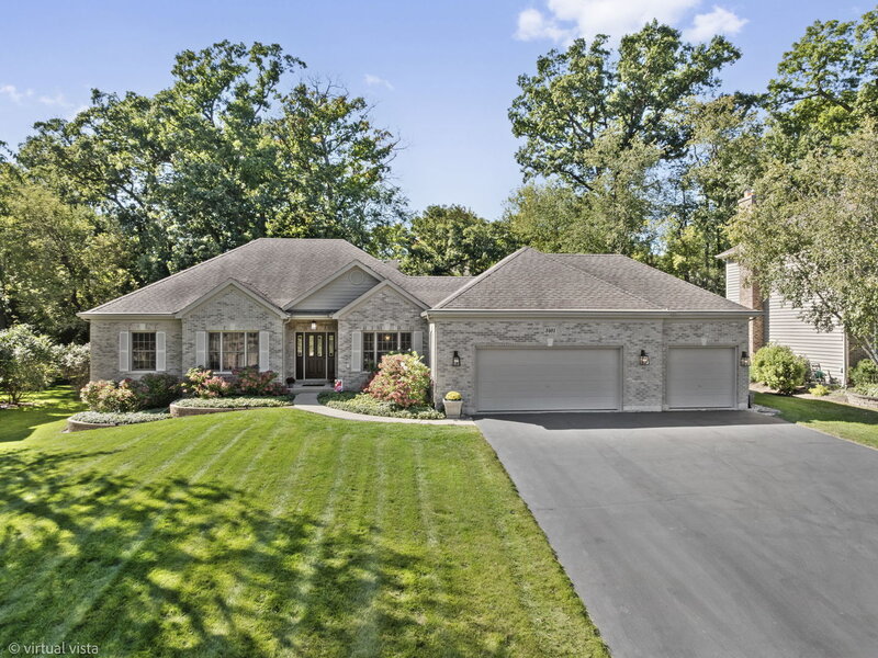 3401 Thunderbird Lane Crystal Lake IL 60012
