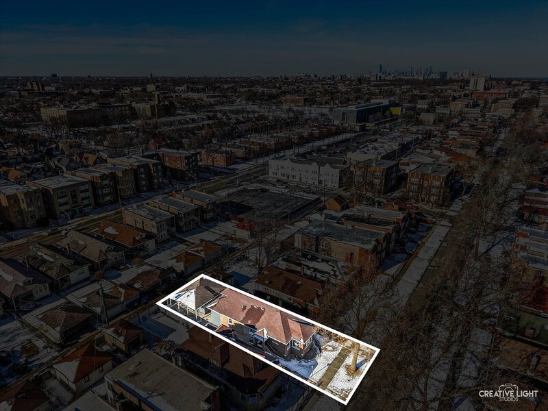 7724 S Chappel Avenue Chicago IL 60649
