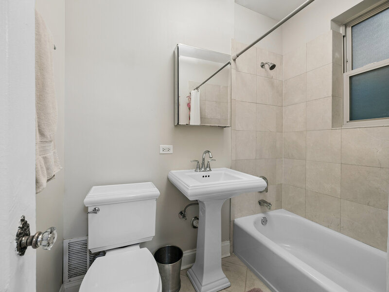 344 S Maple Avenue Oak Park IL 60302