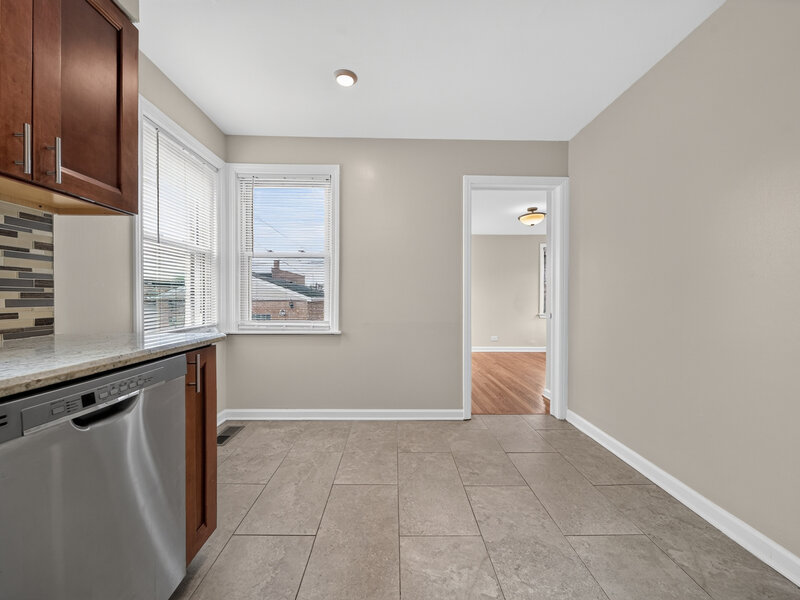 3230 N Neva Avenue Chicago IL 60634
