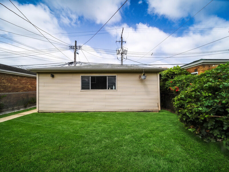 3230 N Neva Avenue Chicago IL 60634