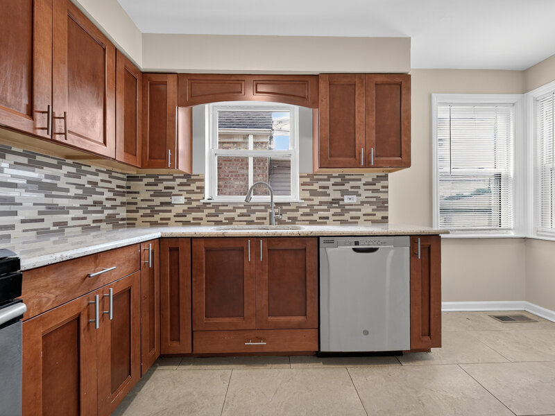 3230 N Neva Avenue Chicago IL 60634