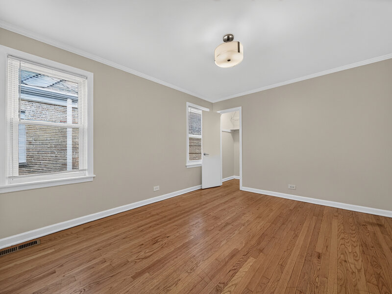 3230 N Neva Avenue Chicago IL 60634