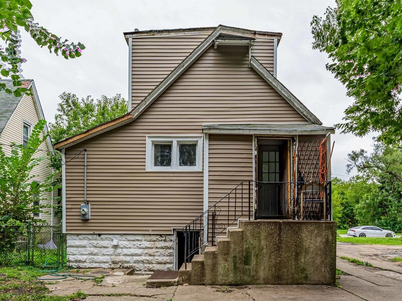 11548 S State Street Chicago IL 60628