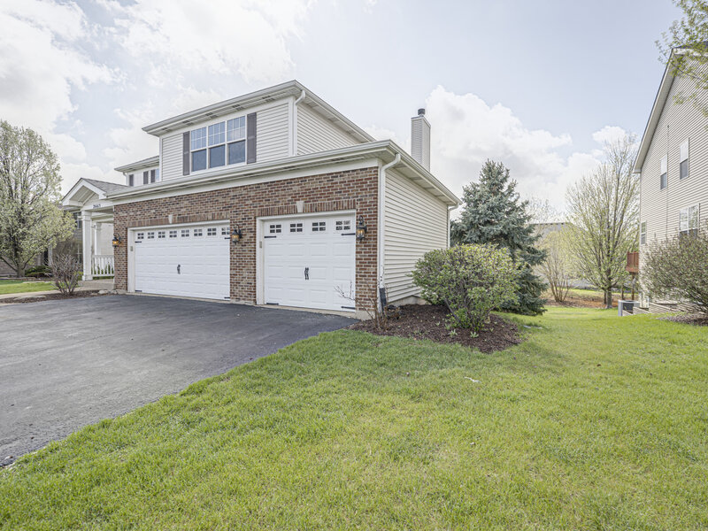 26615 Silverleaf Drive Plainfield IL 60585