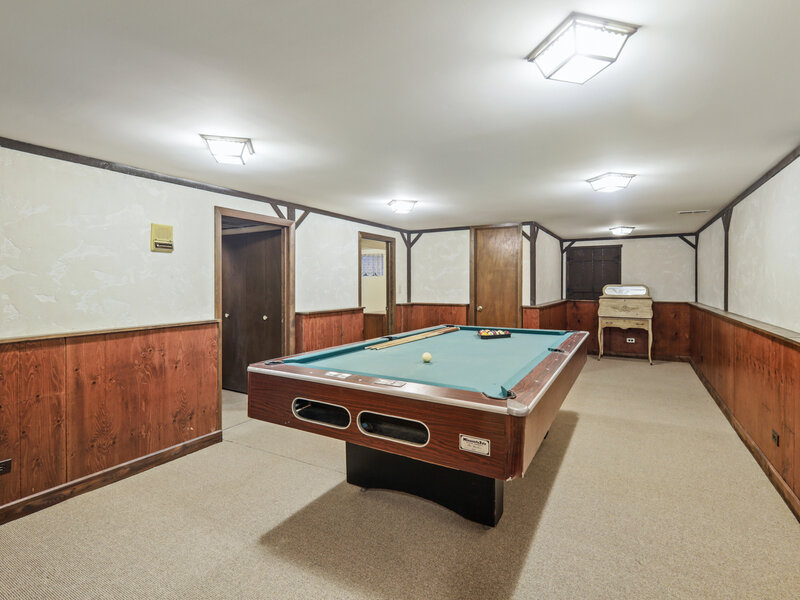 311 Clearbrook Court Schaumburg IL 60193