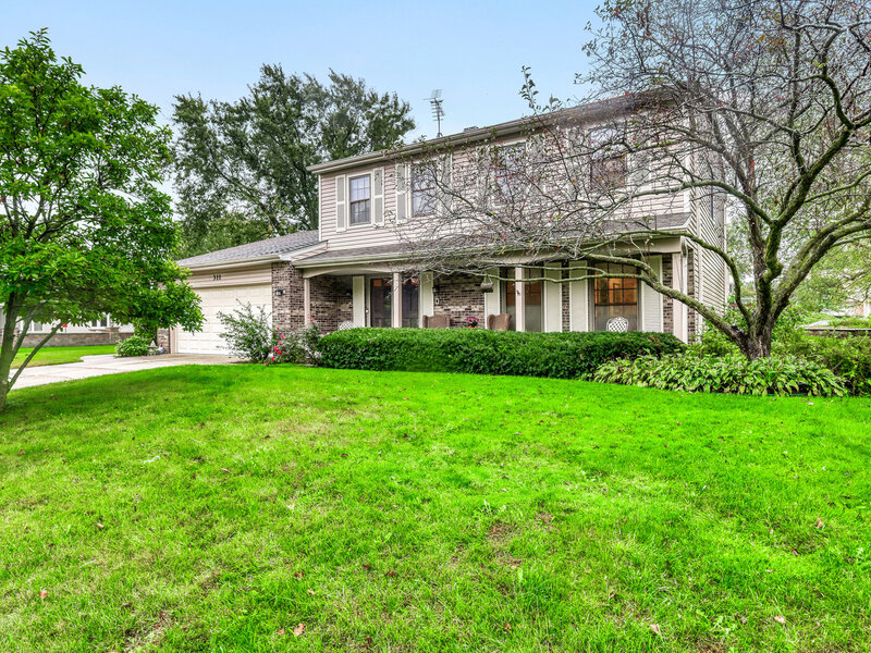 311 Clearbrook Court Schaumburg IL 60193