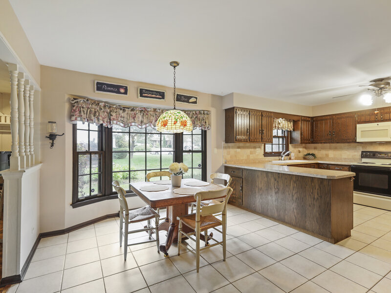 311 Clearbrook Court Schaumburg IL 60193