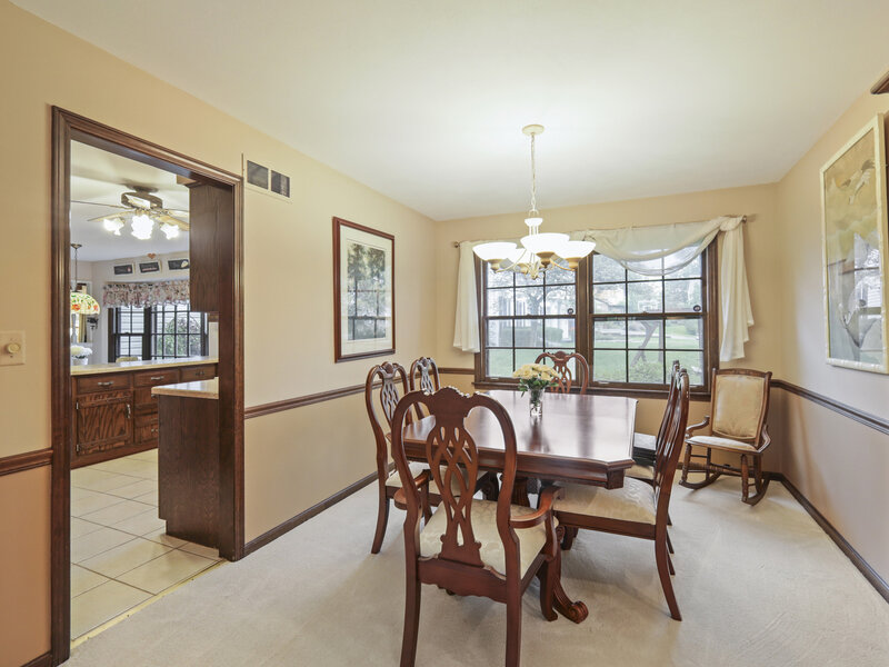 311 Clearbrook Court Schaumburg IL 60193