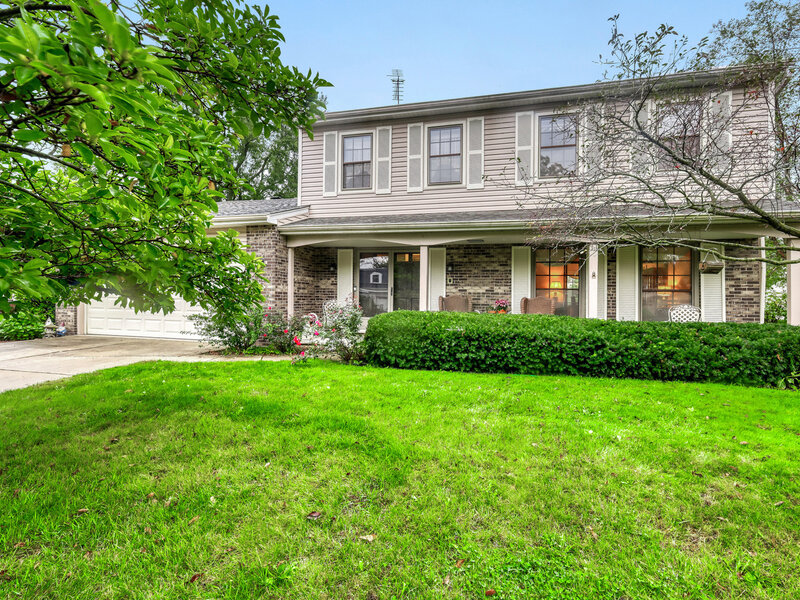 311 Clearbrook Court Schaumburg IL 60193