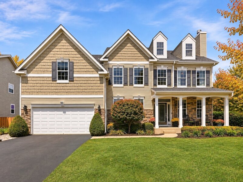 233 Willington Way Oswego IL 60543