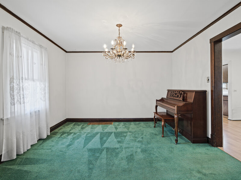 4107 Wagner Avenue Schiller Park IL 60176