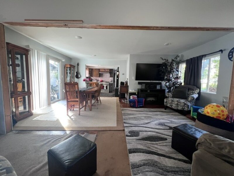 1701 W Low Avenue Mchenry IL 60050