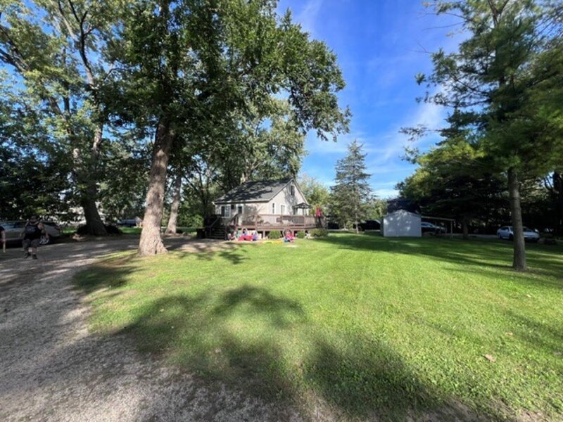 1701 W Low Avenue Mchenry IL 60050