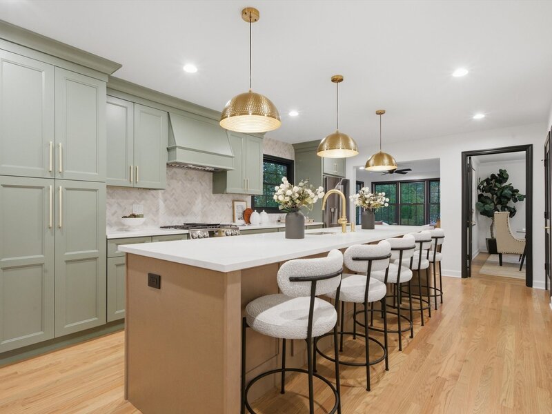 1025 Elizabeth Avenue Naperville IL 60540