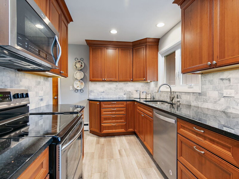 443 Glendale Road Roselle IL 60172