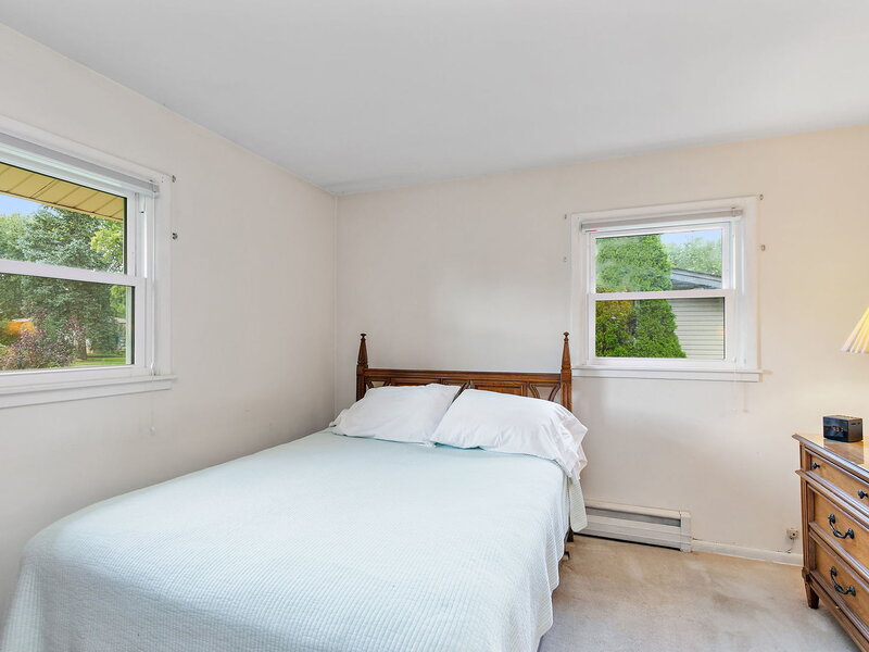 443 Glendale Road Roselle IL 60172