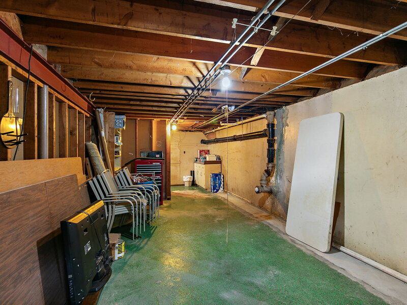 443 Glendale Road Roselle IL 60172