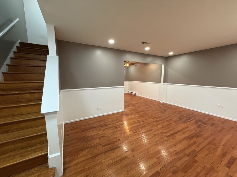18 Kirkland Lane Villa Park IL 60181