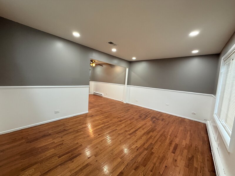 18 Kirkland Lane Villa Park IL 60181