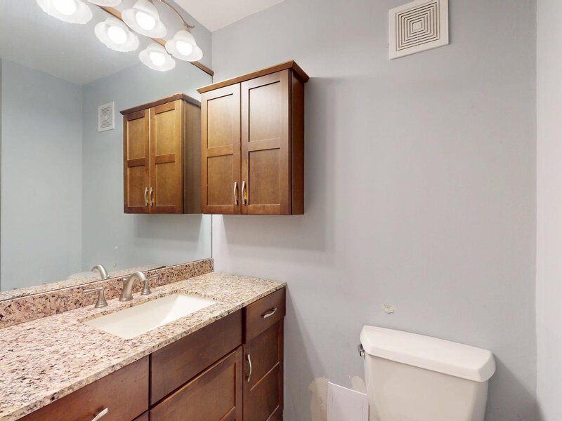 334 W Miner Street Arlington Heights IL 60005