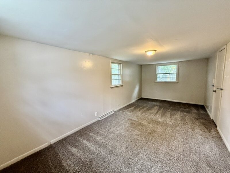 914 W Maple Street Champaign IL 61821