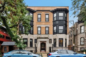Photo of 813 W Oakdale Avenue Chicago IL 60657 Unit 1W