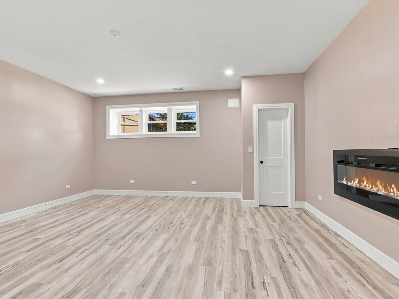 904 N Trumbull Avenue Chicago IL 60651