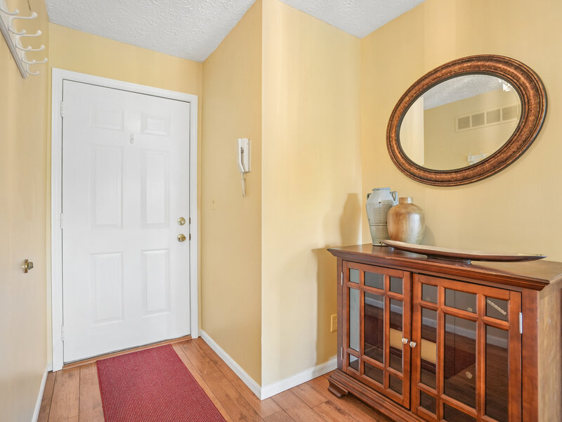 4721 Kynnelworth Drive Bettendorf IA 52722