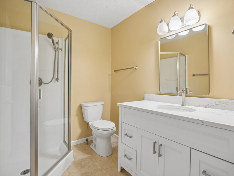 4721 Kynnelworth Drive Bettendorf IA 52722