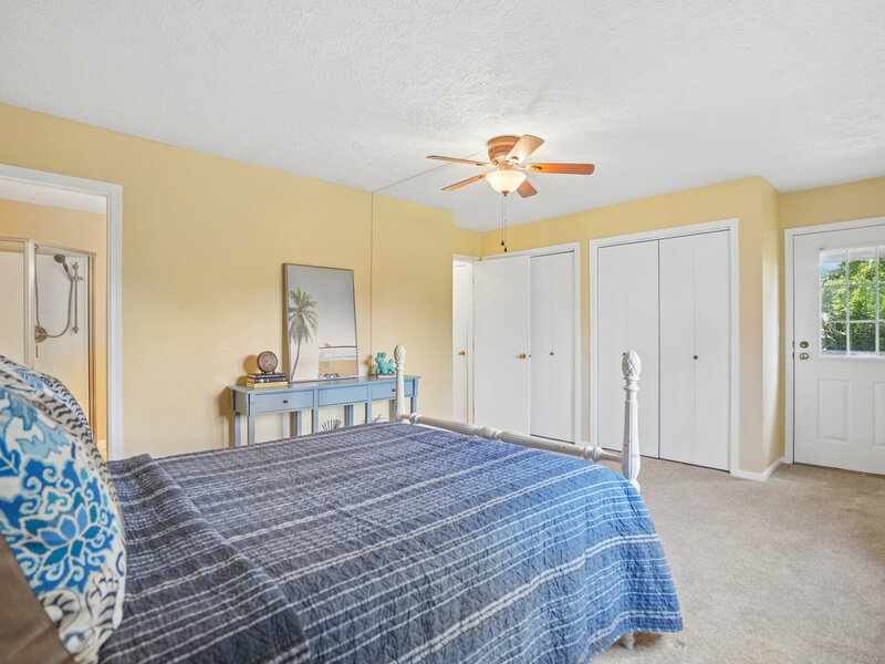 4721 Kynnelworth Drive Bettendorf IA 52722