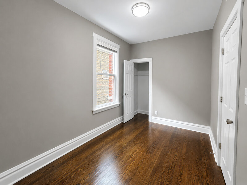 4637 W Mclean Avenue Chicago IL 60639