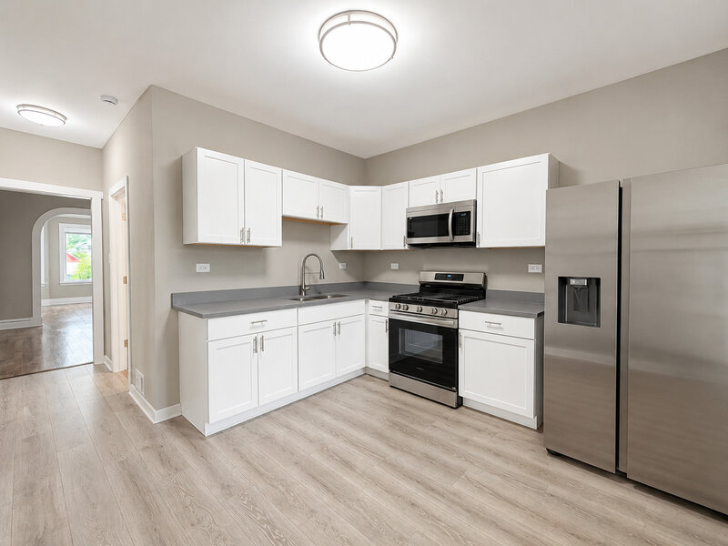 4637 W Mclean Avenue Chicago IL 60639