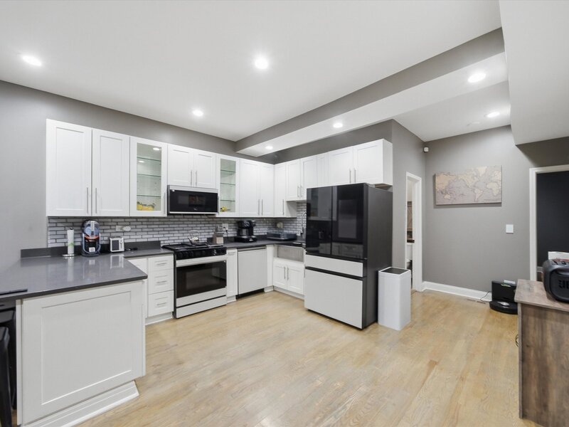 231 E 59th Street Chicago IL 60637