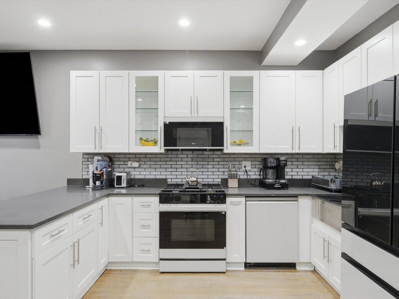 231 E 59th Street Chicago IL 60637