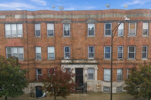Photo of 231 E 59th Street Chicago IL 60637 Unit 1