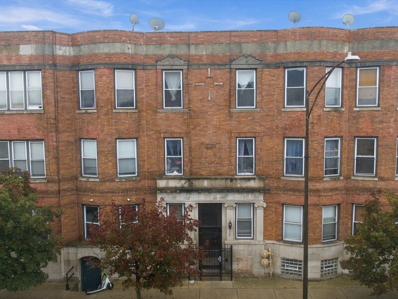 231 E 59th Street Chicago IL 60637