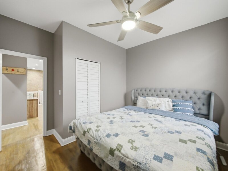 231 E 59th Street Chicago IL 60637