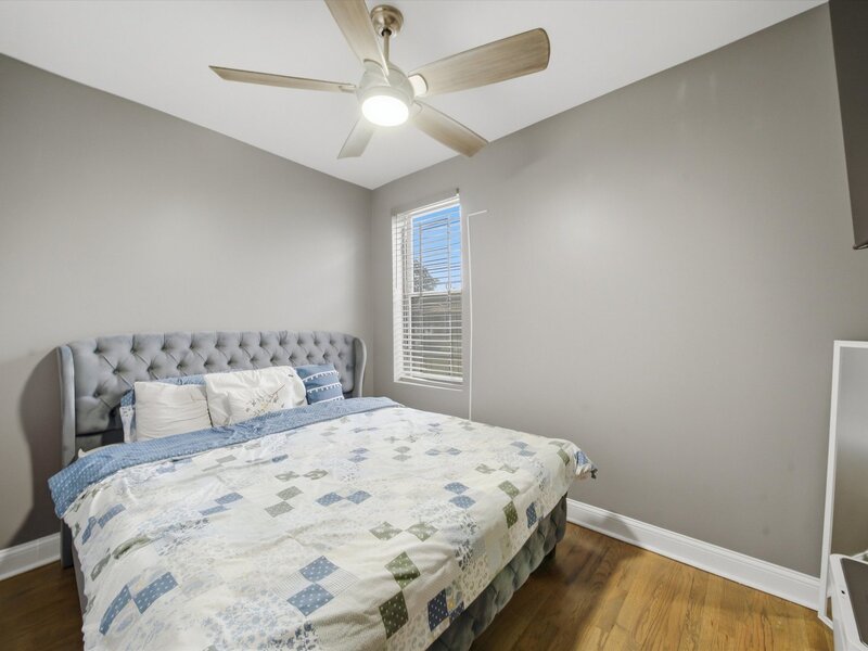 231 E 59th Street Chicago IL 60637