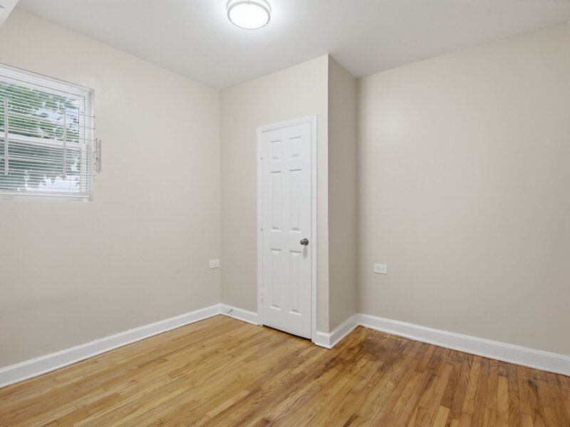10215 S Aberdeen Street Chicago IL 60643