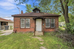 Photo of 10215 S Aberdeen Street Chicago IL 60643