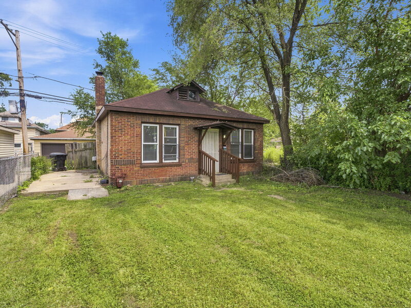 10215 S Aberdeen Street Chicago IL 60643