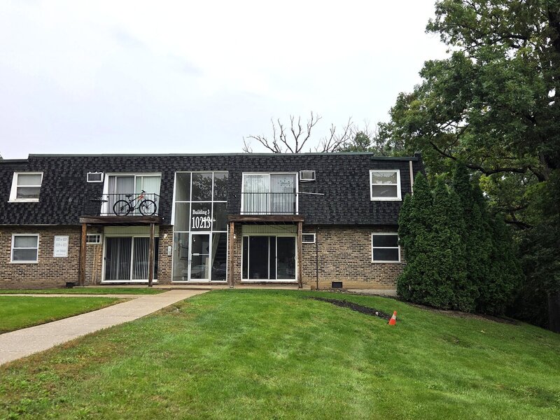 10213 S 86th Terrace Palos Hills IL 60465