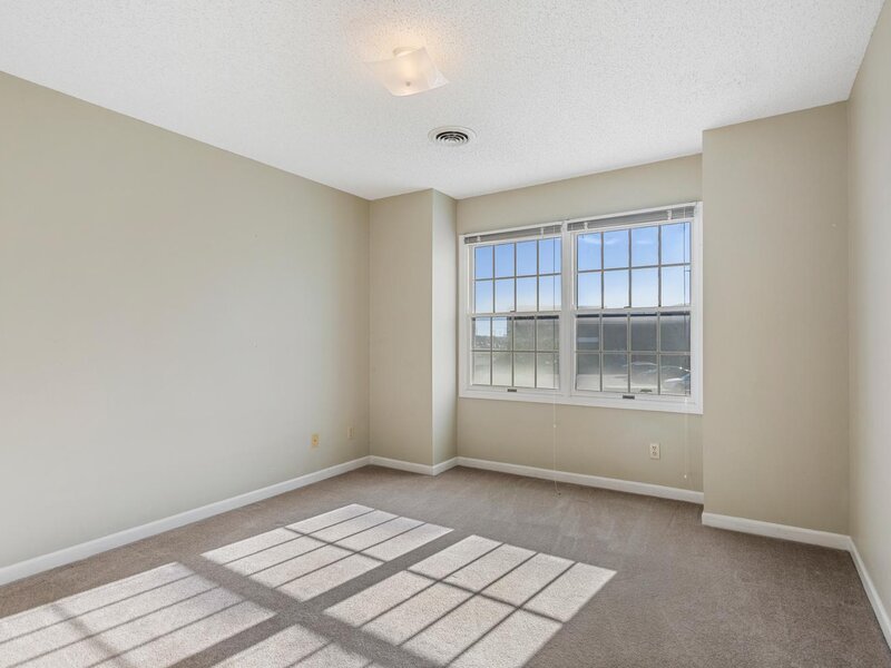 1404 Quail Run Drive Savoy IL 61874